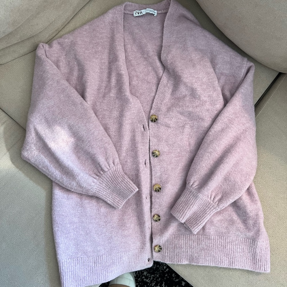 Zara Mauve Cardigan with tortoise buttons